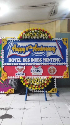 Papan Bunga di Karawang