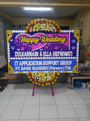 Papan Bunga di Karawang